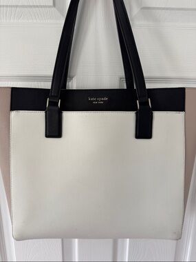 kate spade White, Black & Blush Tote with padded zipped pocket for iPad/laptop